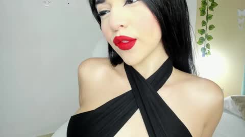 Snapshot of harleyqueen_robbie chatting on September 2025 08:44:02 PM harleyqueen_robbie online show from September 2025 08:44:02 PM