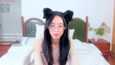 Snapshot of harriethelen chatting on March 2026 05:08:02 AM helen online show from March 2026 05:08:02 AM