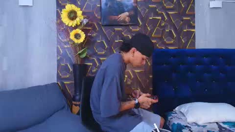 Snapshot of harry_jhonsonn chatting on July 2026 01:30:01 AM Harry online show from July 2026 01:30:01 AM