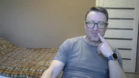 Snapshot of harrysnake chatting on December 2024 06:09:01 AM HarrySnake online show from December 2024 06:09:01 AM