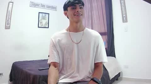 harry thomson online show from November 2025 06:31:02 PM