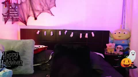 Sofia  Damin online show from October 2025 10:33:02 AM