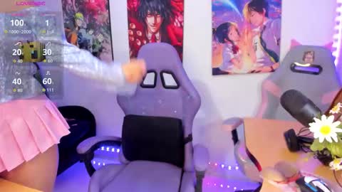 karen  online show from December 2025 01:24:02 AM