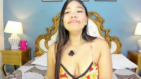 hatsajones online show from February 2026 04:08:02 AM