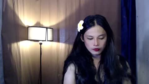 LALA A online show from October 2025 02:43:02 AM