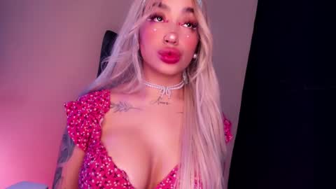 Marie online show from February 2026 05:06:01 AM