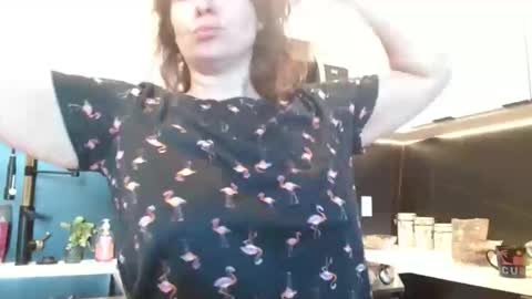 Snapshot of hazel_skye chatting on June 2026 02:55:01 PM Hazel online show from June 2026 02:55:01 PM