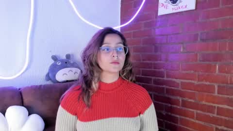 Snapshot of hazelbrownn23 chatting on December 2024 03:14:02 AM Hazel Brown online show from December 2024 03:14:02 AM