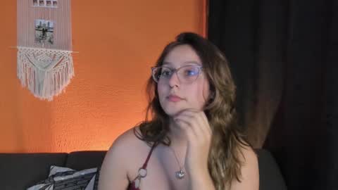 Snapshot of hazelbrownn23 chatting on January 2025 03:33:02 AM Hazel Brown online show from January 2025 03:33:02 AM