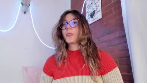 Snapshot of hazelbrownn23 chatting on March 2025 06:34:02 PM Hazel Brown online show from March 2025 06:34:02 PM