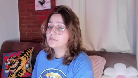 Snapshot of hazelbrownn23 chatting on September 2025 02:55:01 AM Hazel Brown online show from September 2025 02:55:01 AM