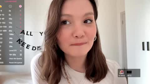 Snapshot of hazelhartshorn chatting on May 2026 01:18:02 PM Kira online show from May 2026 01:18:02 PM