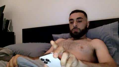 Snapshot of hbabian chatting on May 2026 04:12:01 PM hbabian online show from May 2026 04:12:01 PM