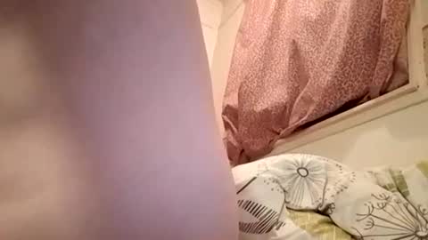 heardinio5 online show from January 2025 11:15:01 PM