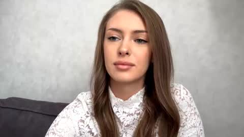 Snapshot of heart_petal chatting on October 2025 10:40:02 AM Mona online show from October 2025 10:40:02 AM