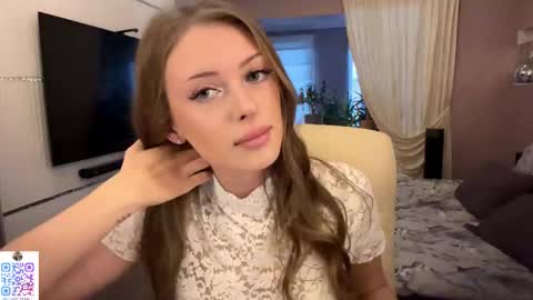 Snapshot of heart_petal chatting on November 2025 09:21:01 AM Mona online show from November 2025 09:21:01 AM