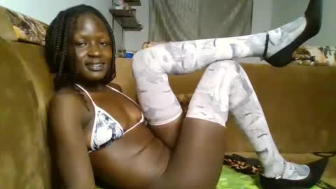 heart_star online show from February 2025 01:22:01 AM