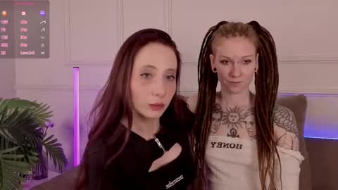 Hi everyone i am Alice pls dont be rude   fav patterns 77  99  111  222  333 online show from October 2025 03:45:02 PM