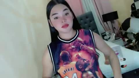 Kylene3 online show from May 2026 05:02:02 AM