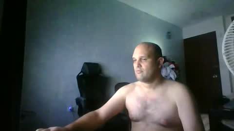 Heavy Rebell online show from November 2025 05:42:02 AM