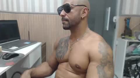 hebertgomes online show from December 2024 05:26:01 PM