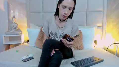 Snapshot of hecate1_ chatting on September 2025 07:47:01 PM Keira Hecate online show from September 2025 07:47:01 PM
