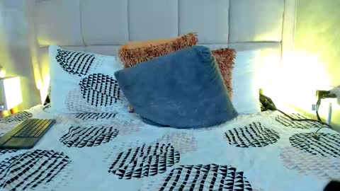 Keira Hecate online show from February 2026 11:17:01 PM