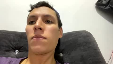 Snapshot of hefesto_69 chatting on December 2024 05:32:01 AM hefesto_69 online show from December 2024 05:32:01 AM