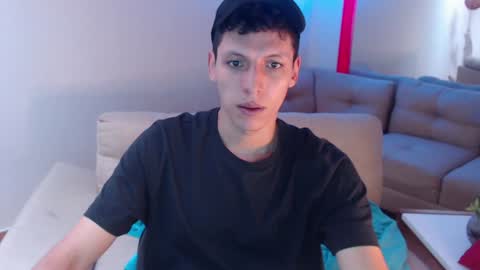 Snapshot of hefesto_69 chatting on January 2025 07:57:01 PM hefesto_69 online show from January 2025 07:57:01 PM