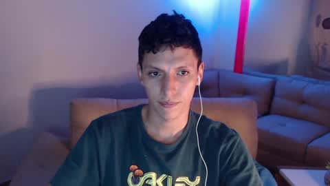 Snapshot of hefesto_69 chatting on January 2025 12:46:01 AM hefesto_69 online show from January 2025 12:46:01 AM