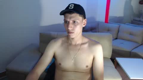 Snapshot of hefesto_69 chatting on March 2025 12:11:02 AM hefesto_69 online show from March 2025 12:11:02 AM