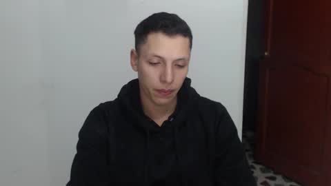 Snapshot of hefesto_69 chatting on November 2025 04:45:02 AM hefesto_69 online show from November 2025 04:45:02 AM