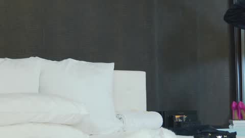 Snapshot of hefner_girl chatting on January 2025 01:38:02 AM Helen online show from January 2025 01:38:02 AM