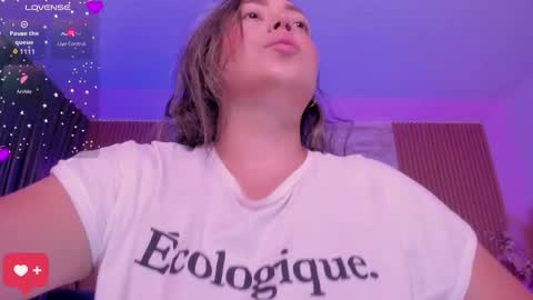 Heidy online show from November 2025 03:27:02 AM