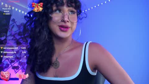 Snapshot of heka_prudence chatting on December 2024 07:36:02 AM Heka Prudence online show from December 2024 07:36:02 AM