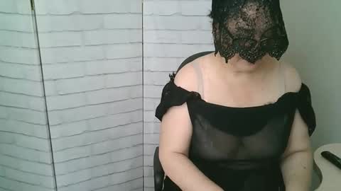 Helen online show from February 2026 07:15:01 AM