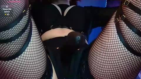 Helena online show from February 2025 11:14:02 AM