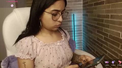 Snapshot of helenacyruss666 chatting on February 2026 07:31:02 PM Only 18 cyrus online show from February 2026 07:31:02 PM