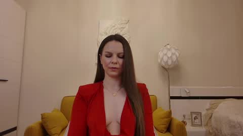 Helen online show from February 2026 07:11:01 PM