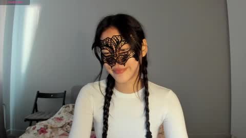 Hi I am Helen online show from June 2026 02:24:02 AM