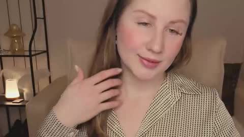 Helen online show from February 2026 01:45:01 AM