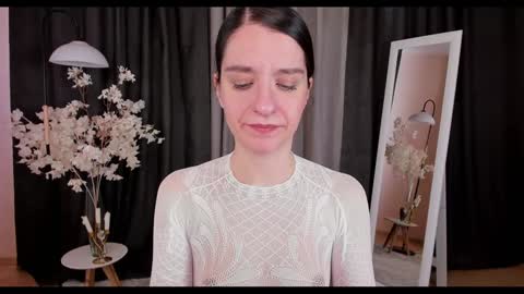 Helen online show from February 2025 06:34:02 AM