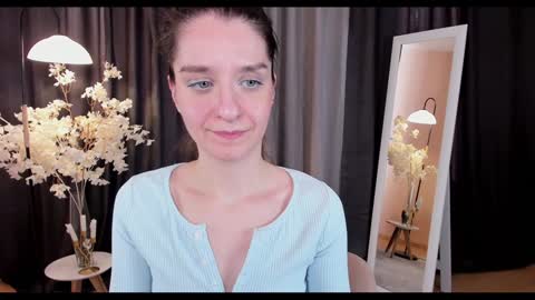 Helen online show from February 2025 09:00:02 AM