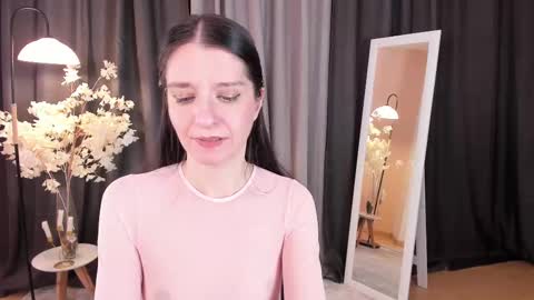 Helen online show from March 2025 05:31:02 AM