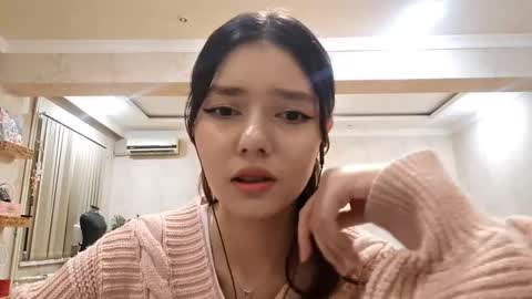 Alice online show from November 2025 03:23:01 PM