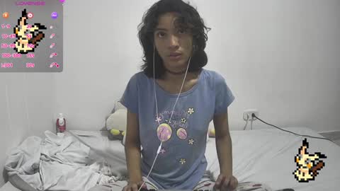 Helia Transfem and Amy online show from January 2025 11:35:02 PM