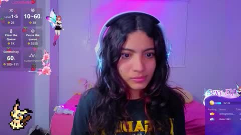 Snapshot of helia_n_amy chatting on February 2026 03:55:02 AM Helia Transfem and Amy online show from February 2026 03:55:02 AM