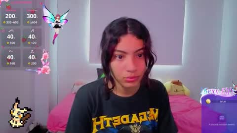 Snapshot of helia_n_amy chatting on February 2026 01:25:01 PM Helia Transfem and Amy online show from February 2026 01:25:01 PM