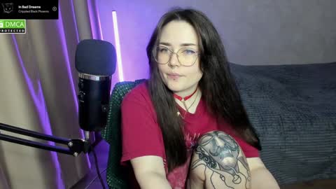 Red online show from January 2025 05:43:02 PM