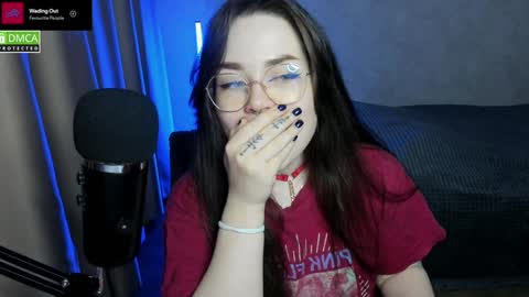 Red online show from January 2025 05:39:01 PM